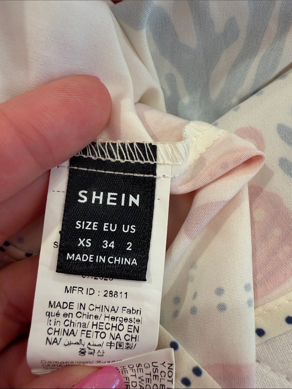 SHEIN Cream Mini Dress with Red & Blue Ocean Motif NWOT - Picture 3 of 3
